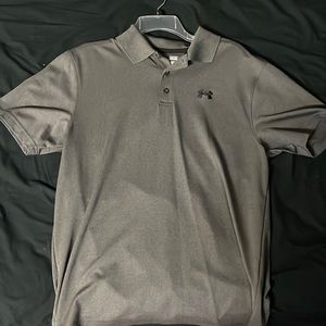 Men’s Under Armour Sz M Polo in gray.